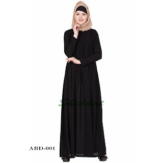 Pin-tuck abaya in Black color